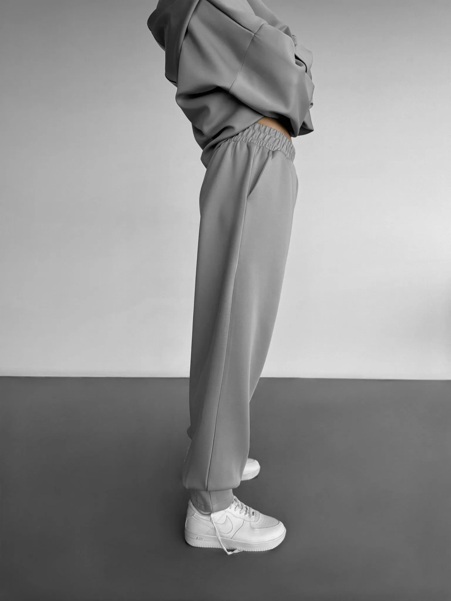 Diver Fabric Chic Trousers - Grey