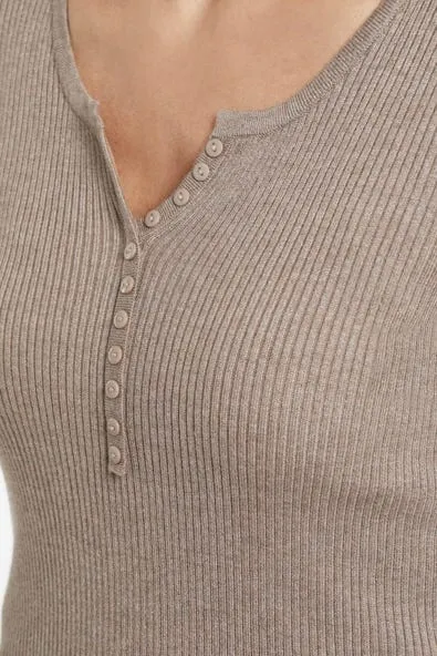 Tri 10460 Henley Sweater