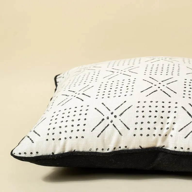 Tribal Boho Printed Cushion Cover - B/W 45 X 45 Cm